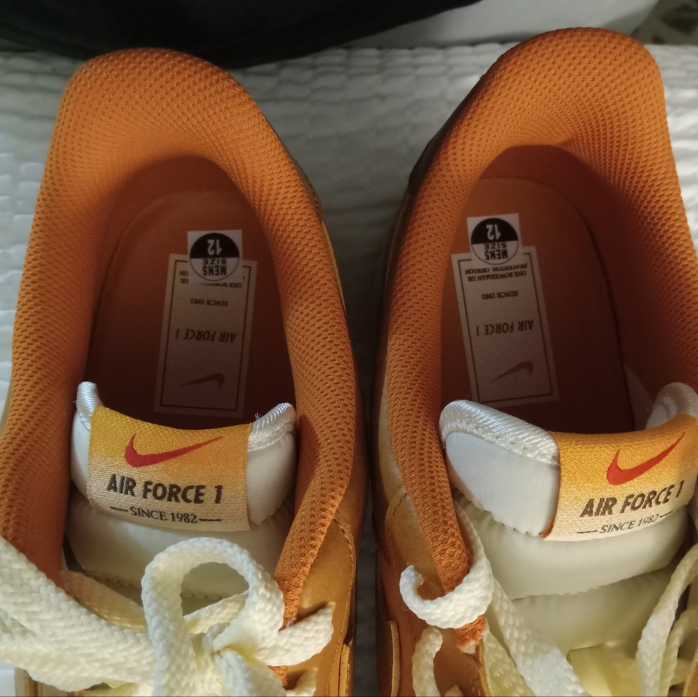 Brand new Nike AF1. (Never been worn) - Picture 5 of 9
